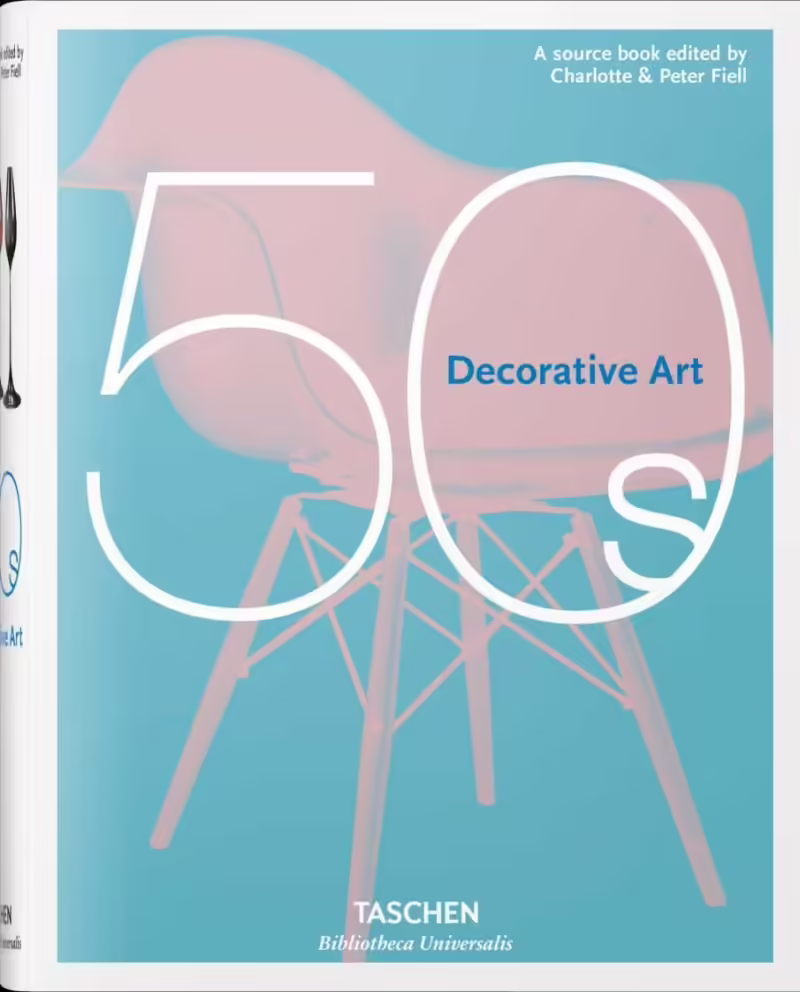 Корицата на Decorative Arts 50s